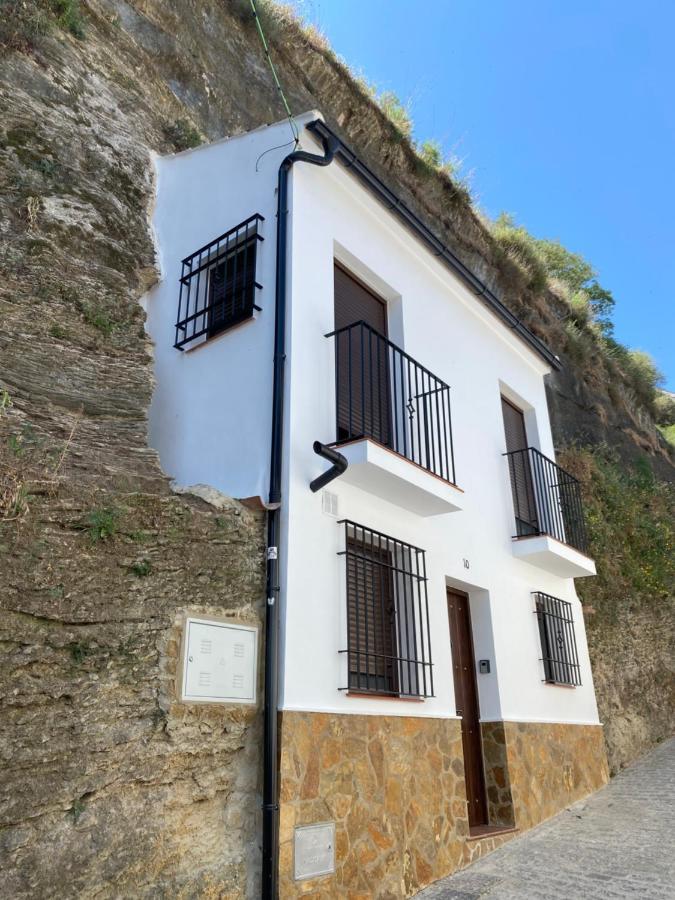 Casa Cueva “el Refugio En La Cueva” *