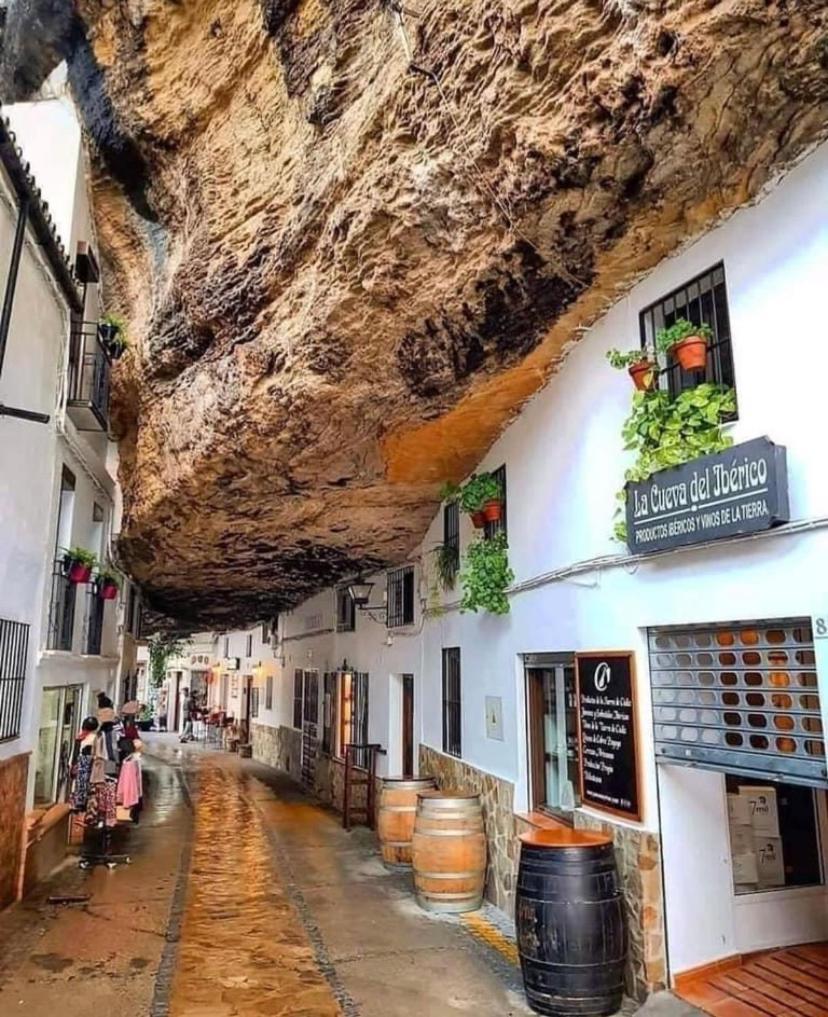 Casa Cueva “el Refugio En La Cueva” Setenil De Las Bodegas